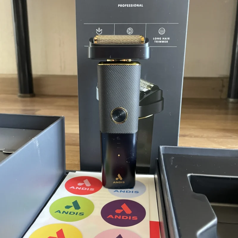 Afeitadora Profesional Andis reSURGE: Eleva tu Juego de Afeitado a un Nivel Superior - Imagen 11